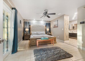 3 chambres, bureau, fer et planche à repasser, Wi-Fi gratuit