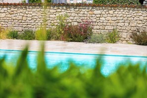 Pool - Le Petit Breuil near Saintes (Les Essards)