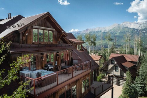 The Veranda at Trails Edge - penthouse views!
