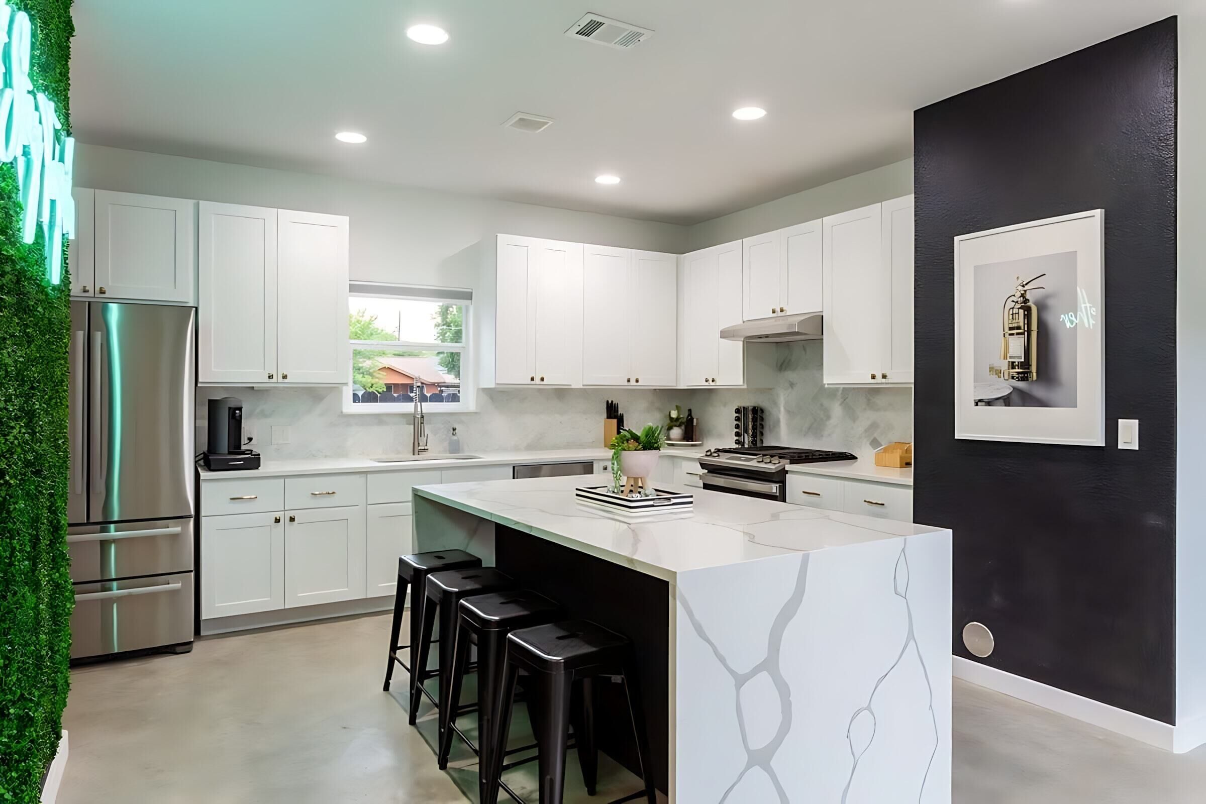 House, Multiple Bedrooms, Patio, Pool View | Private kitchen | Full-size fridge, microwave, oven, stovetop