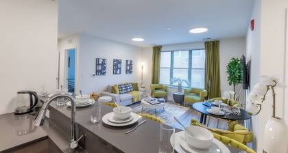 Opulence n Olive ~ 4bath, 10 beds+Park 2 cars FREE ✨10% OFF 7 days +