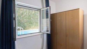 2 bedrooms, WiFi, bed sheets - Charming 2-bedroom apartment with AC, WiFi in lovely Zaton (Zaton)