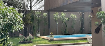 FAFA grande Villa Piscine Zone 4