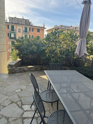 Luxury Apartment, Garden View | Terrace/patio