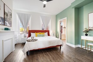 1 habitación, tabla de planchar con plancha, wifi gratis y ropa de cama 