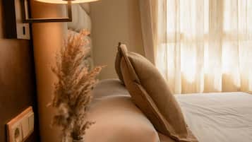Comfort kamer | Luxe beddengoed, donzen dekbedden, Select Comfort-bedden
