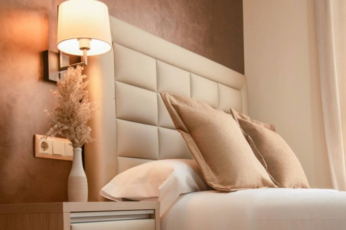 Economy Room | Premium bedding, down comforters, Select Comfort beds, in-room safe