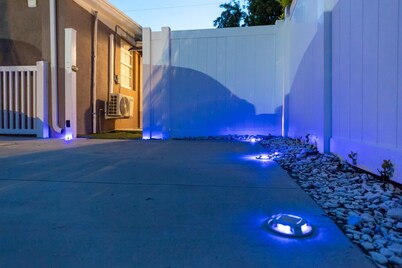 Total disconnection in a space full of peace