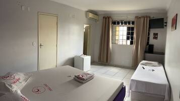 Suíte standard | 20 quartos, Wi-Fi de cortesia