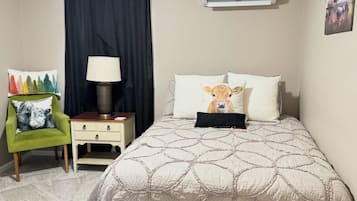 2 bedrooms, iron/ironing board, travel crib, free WiFi