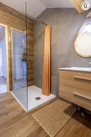 Ducha, secador de pelo