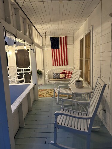 Charming 3-bedroom farmhouse  on the outskirts of Kemper and Noxubee County.