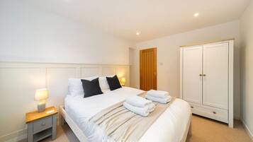 2 bedrooms, WiFi (free)
