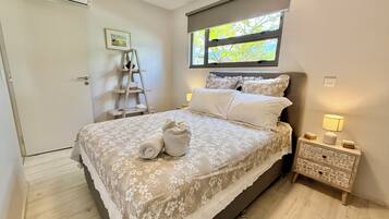 2 dormitorios, tabla de planchar con plancha, wifi y ropa de cama