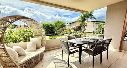Vaiana City • Quiet in Central Papeete • 2BRD • Parking • Fiber Wi-Fi • A/C