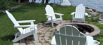 Discover the Perfect Lake House Getaway on Lake Winnebago in Oshkosh!