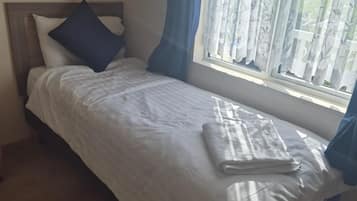 2 quartos, ferros/tábuas de passar roupa, Wi-Fi de cortesia