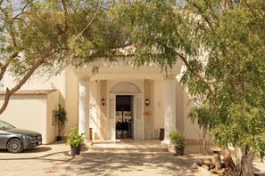 Voorkant van accommodatie