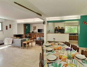 Interior - Menez Bras - TONQUEDEC (TONQUEDEC)