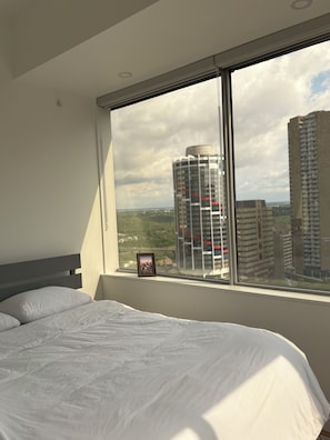 2 quartos, ferros/tábuas de passar roupa, Wi-Fi, roupa de cama