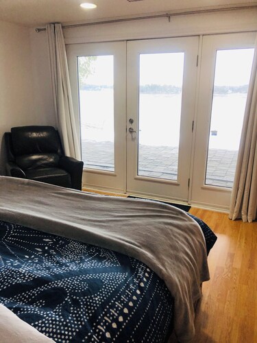 Two bedroom guest suite on the lake
