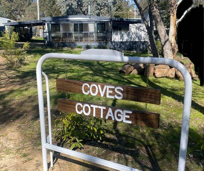 Coves Cottage on Lake Eildon, Serenity Awaits. Pet Friendly!