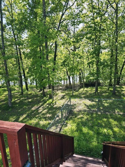 Wish You Were Here Spacious Pomme de Terre Lake Home with AC, WiFi, in Galmey