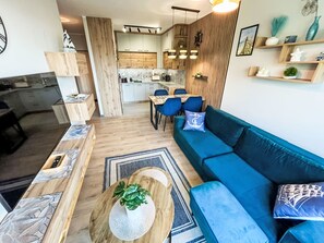 TV - Apartment Gąski by Interhome (Gąski)