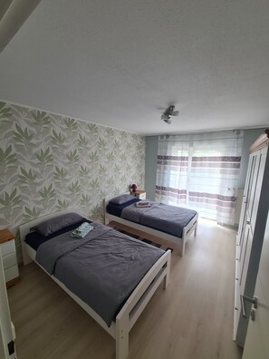 4 slaapkamers, internet, beddengoed