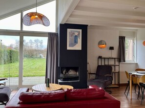 تلفزيون، مدفأة