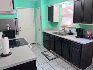 Microwave, oven, stovetop, dishwasher