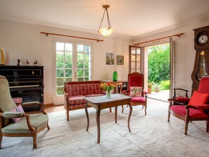 TV - Le Pré Vincent by Interhome (Les Moutiers-en-Retz)