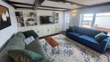 Smart TV, books, computer monitors