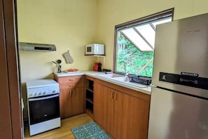 Microwave, oven