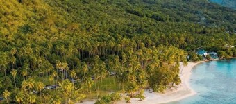 HOTU LODGE – Between Turquoise Lagoon and Lush Nature