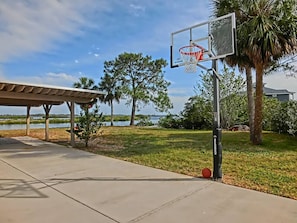Sport court