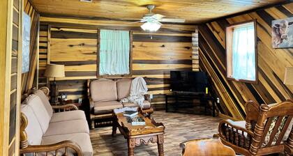Peaceful Country Escape Near Lucedale
2 BR 1Bath on Private Family Farm
