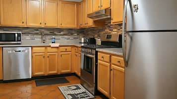 Micro-ondas, fogão, cooktop
