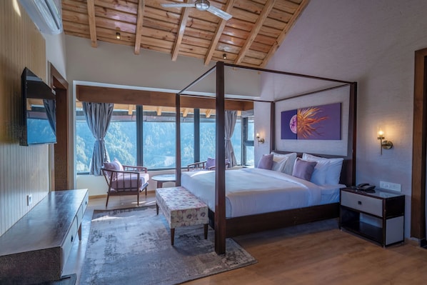 Habitación superior | Decoración personalizada y muebles diferentes 