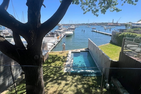 Pool on harbours’ edge