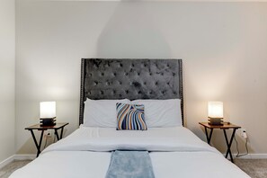 1 camera, ferro/asse da stiro, Wi-Fi, lenzuola