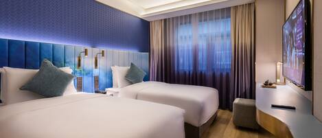 Ropa de cama de alta calidad, cubrecamas y escritorio