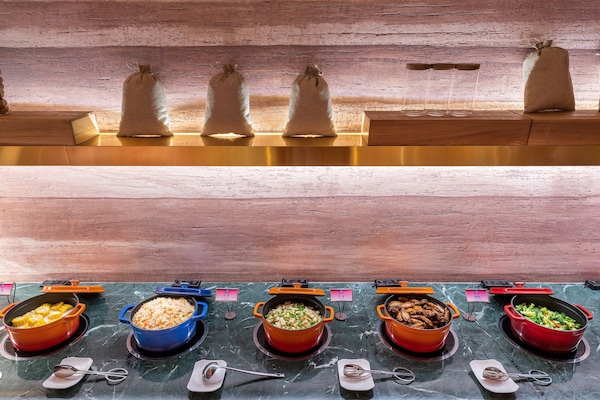 Tägliches inbegriffenes Frühstücksbuffet