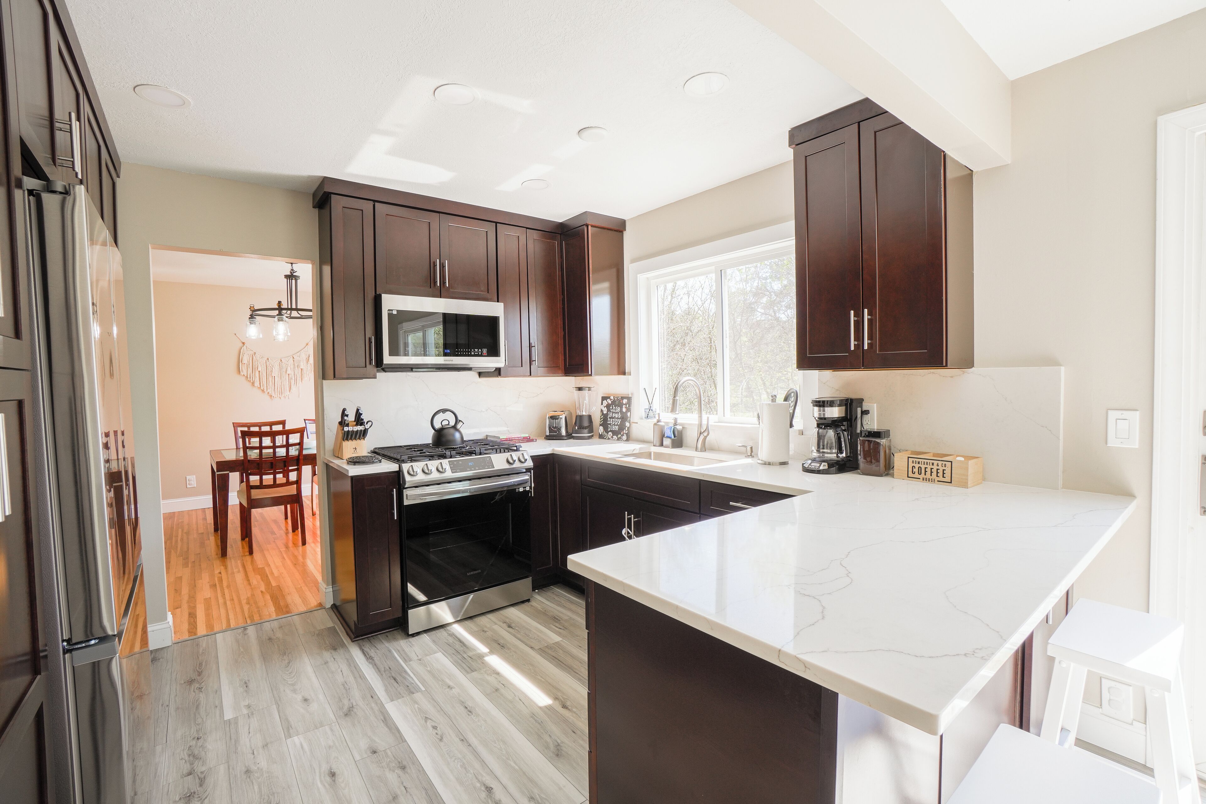 Microwave, oven, stovetop, dishwasher