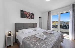3 Schlafzimmer, Zimmersafe, Bügeleisen/Bügelbrett, kostenloses WLAN