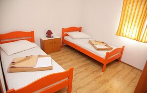 2 bedrooms, free WiFi