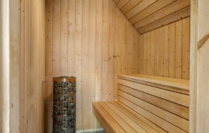 Sauna - Beautiful home in Harboøre with sauna (Harboøre)