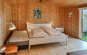 5 chambres, fer et planche à repasser, lit parapluie, Wi-Fi gratuit