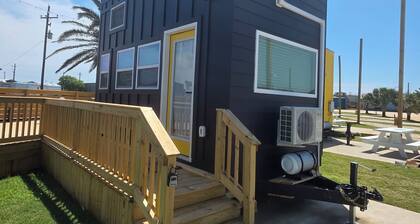Blackwater Bay beach tiny homes