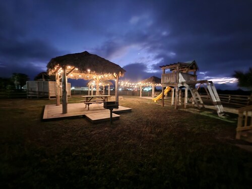 Blackwater Bay beach tiny homes